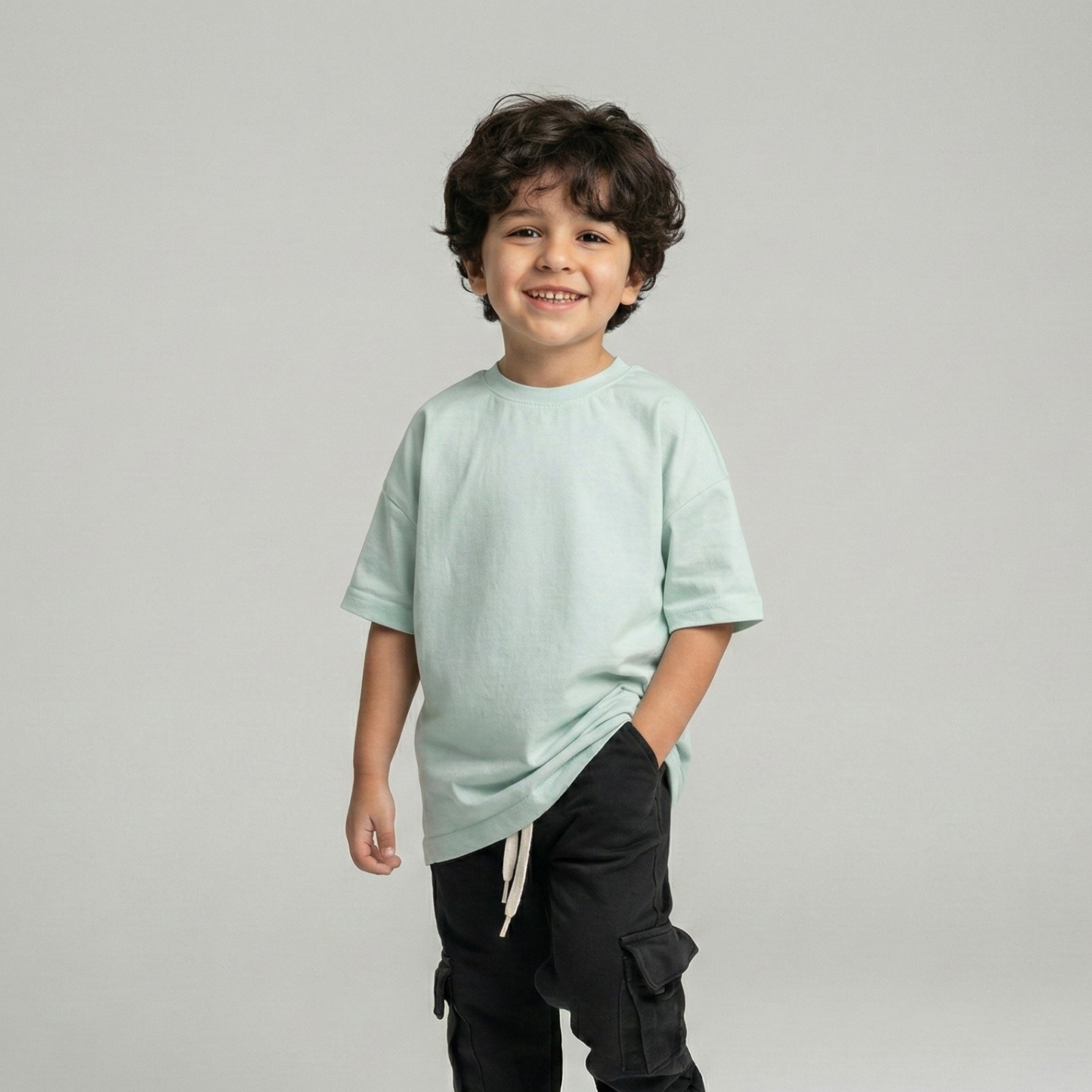 The Everyday Unisex  Oversized Basic T-Shirt