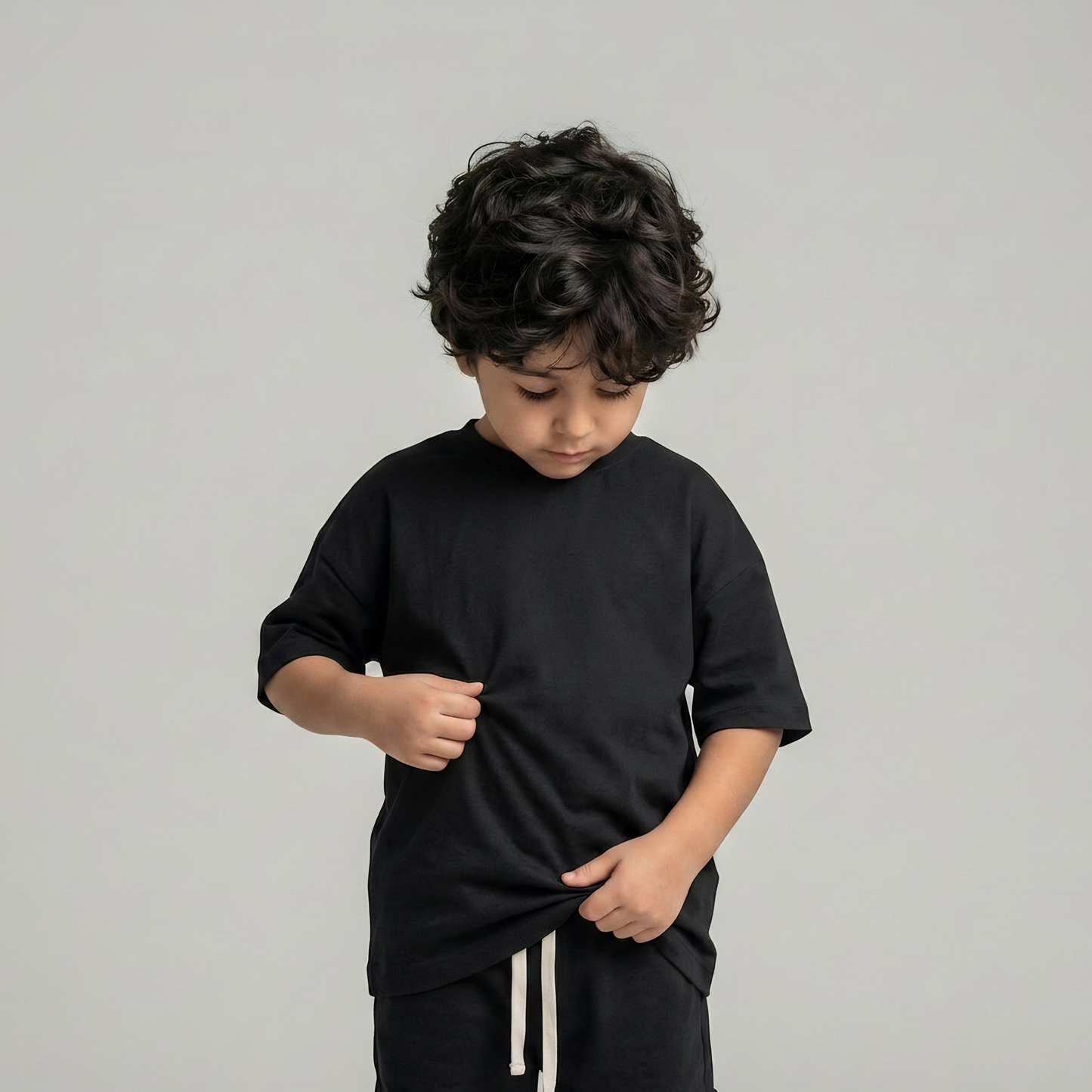 The Everyday Unisex  Oversized Basic T-Shirt